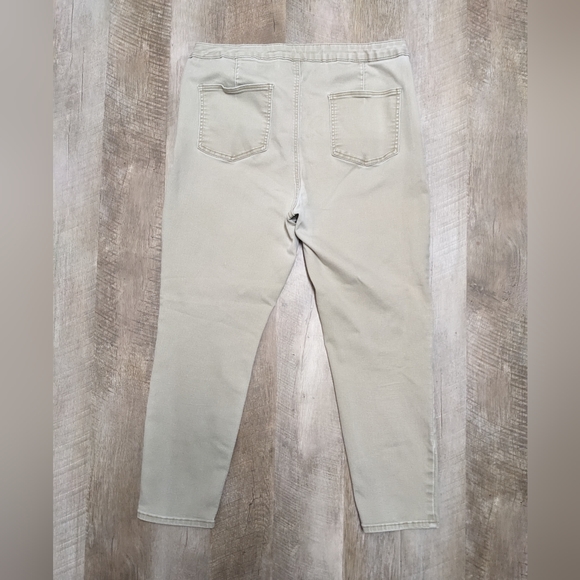 Asos Creamy Beige Skinny Jeans Women's Size 16 - Picture 3 of 11